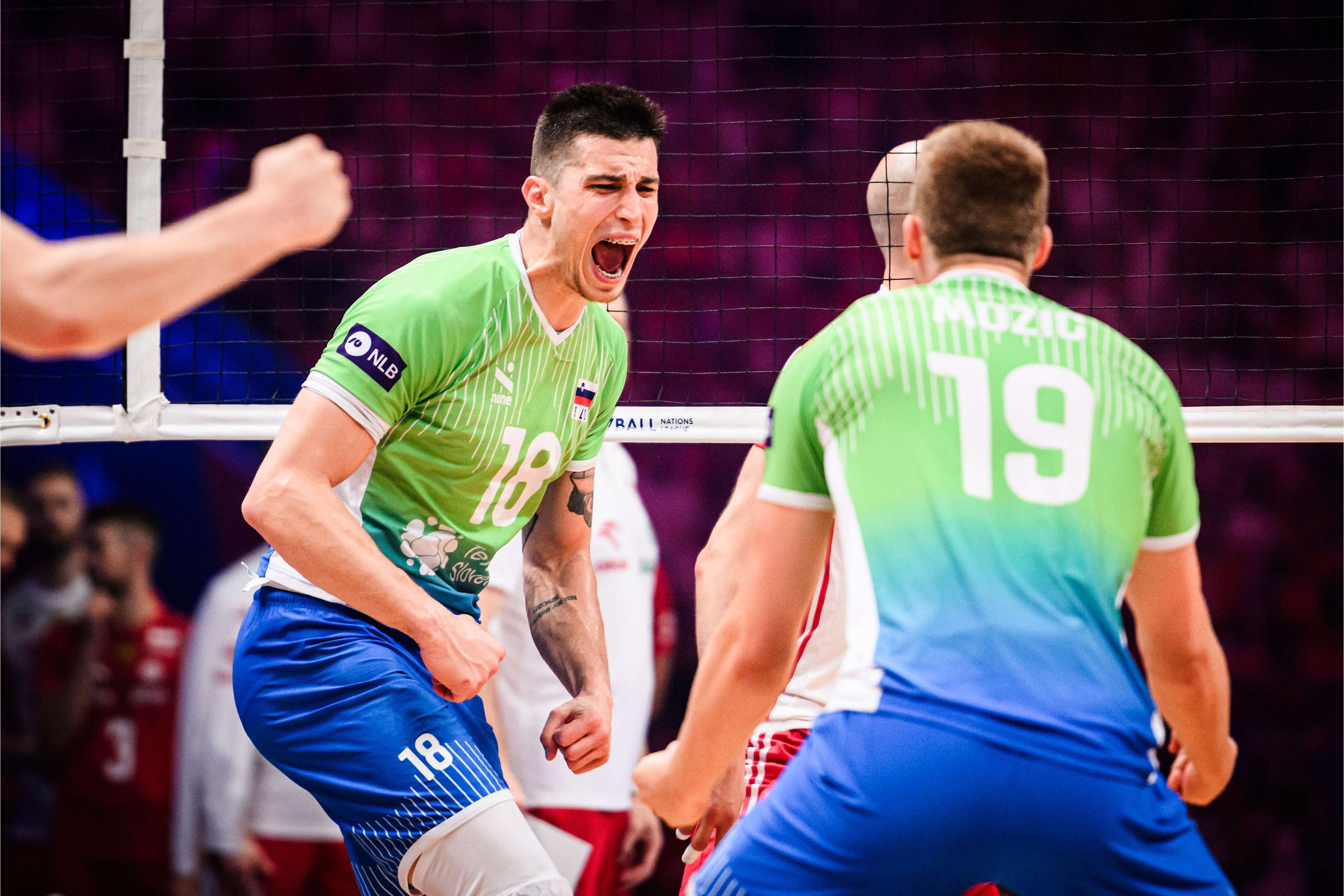 波兰队轻取德国队，许昕扛起全队