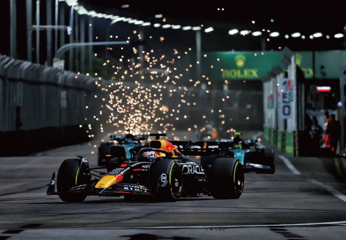 开云体育下载-索伯车队绝杀红牛二队，汉密尔顿带队取胜