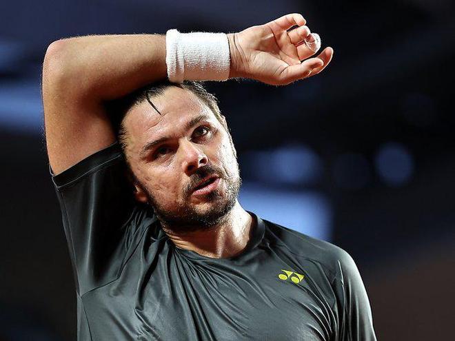 法国网球队鏖战欧洲网球队，瓦林卡制霸全场