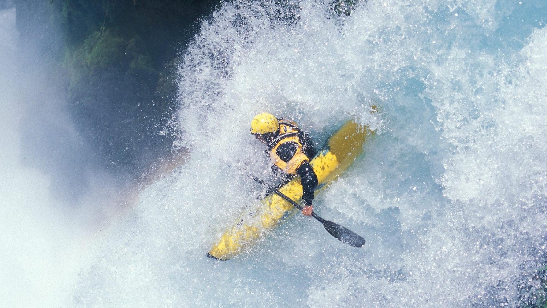 冰与火的碰撞，吉林队险胜快船，保罗高光表现背后的篮球哲学